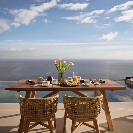 Verdante Villa