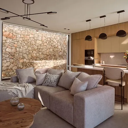 Verdante Villa *